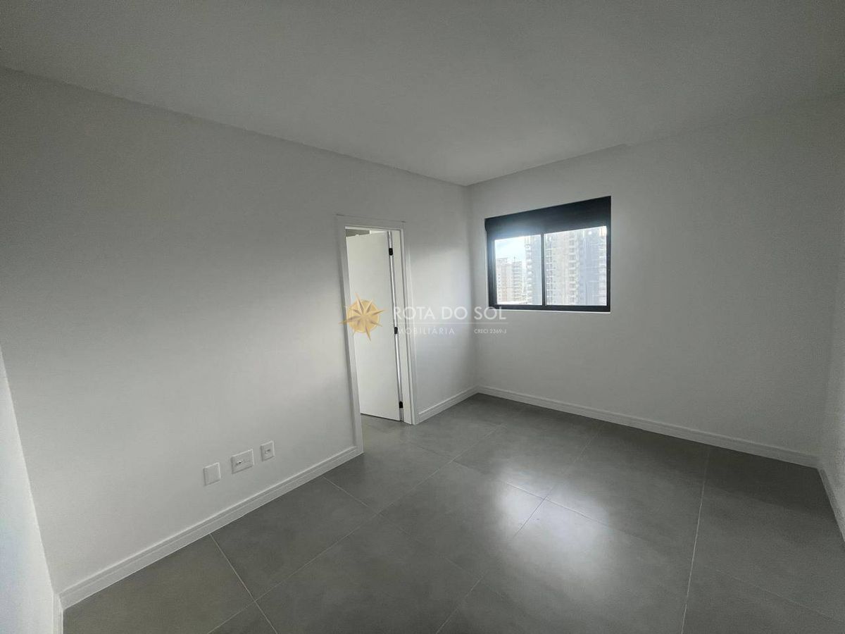 Diamond Tower Apartamento 4 Suítes e 3 Vagas em Meia Praia Itapema SC