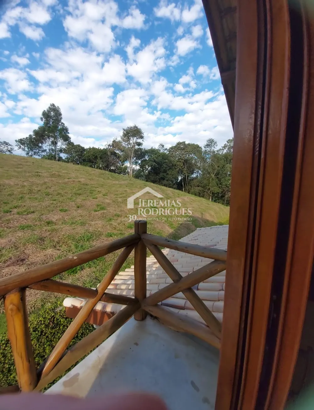 Casa com 4 quartos, 325 m² - Parque da Mantiqueira - Santo Antônio do Pinhal/SP