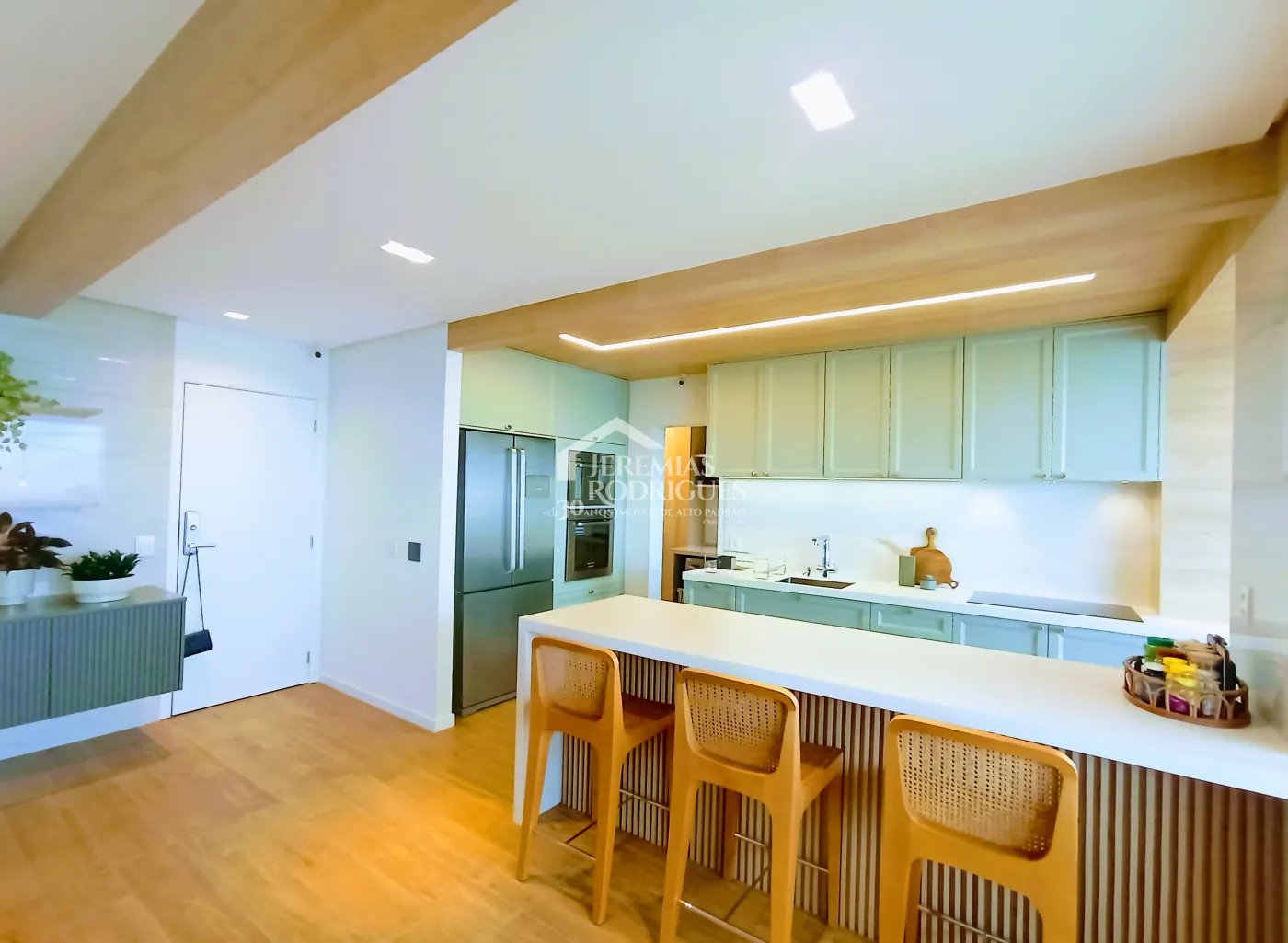 Cobertura duplex à venda com 3 dormitórios, 182 m² no Edifício Vert Residence em Taubaté/SP