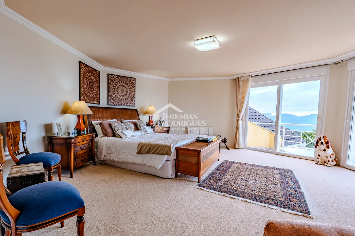 Casa à venda no Parque Pedra do Baú em Campos do Jordão/SP.