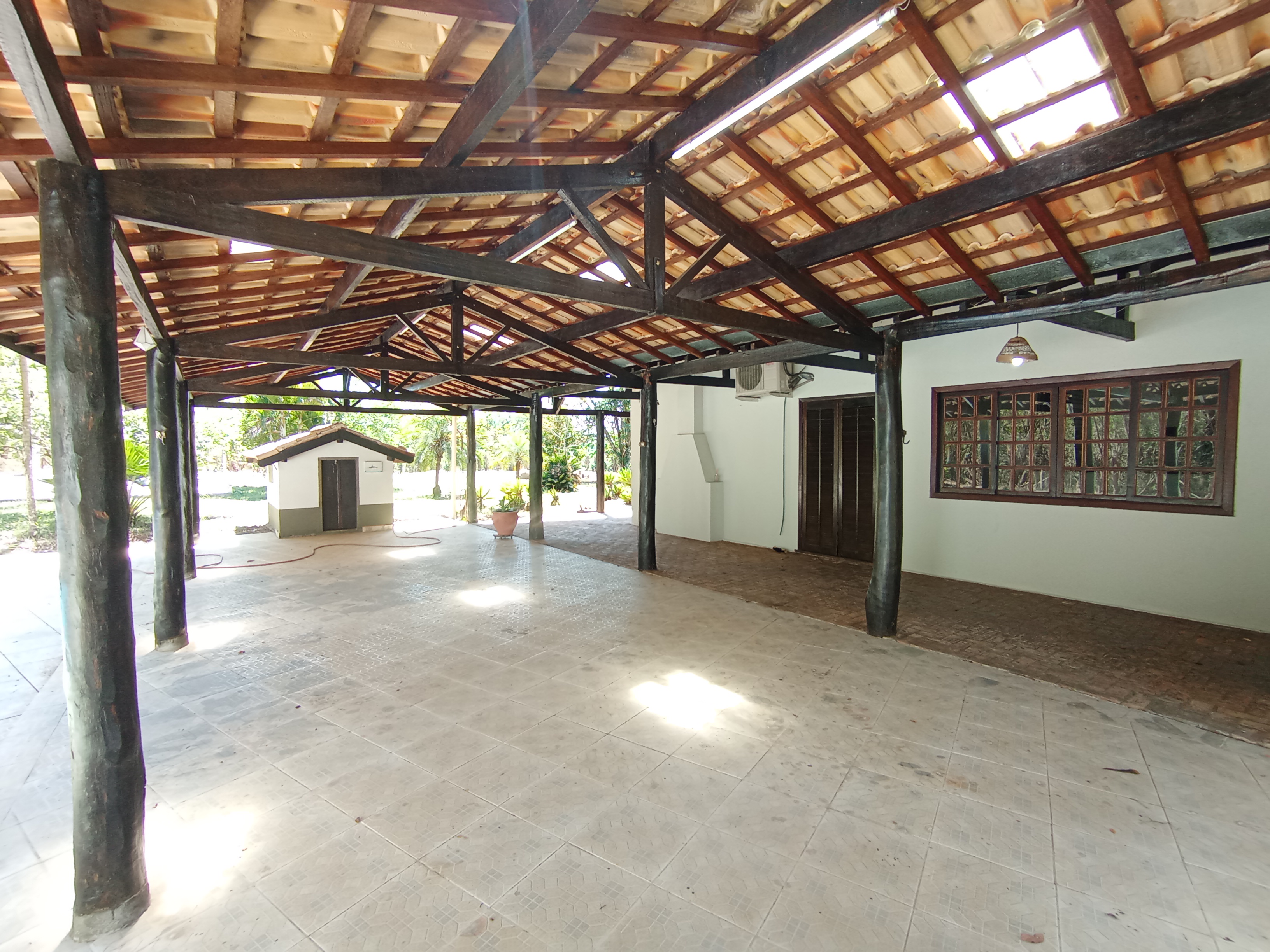Sítio à venda com 24.000 m² no bairro Mandú em Pindamonhangaba/SP.