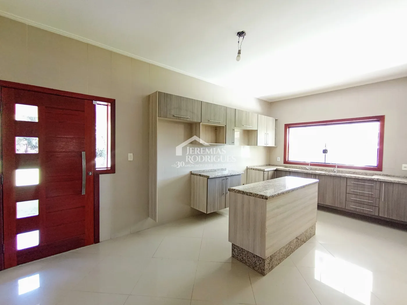 Chácara para locação com 4 dormitórios no bairro Jardim Carlota em Moreira Cesar/SP