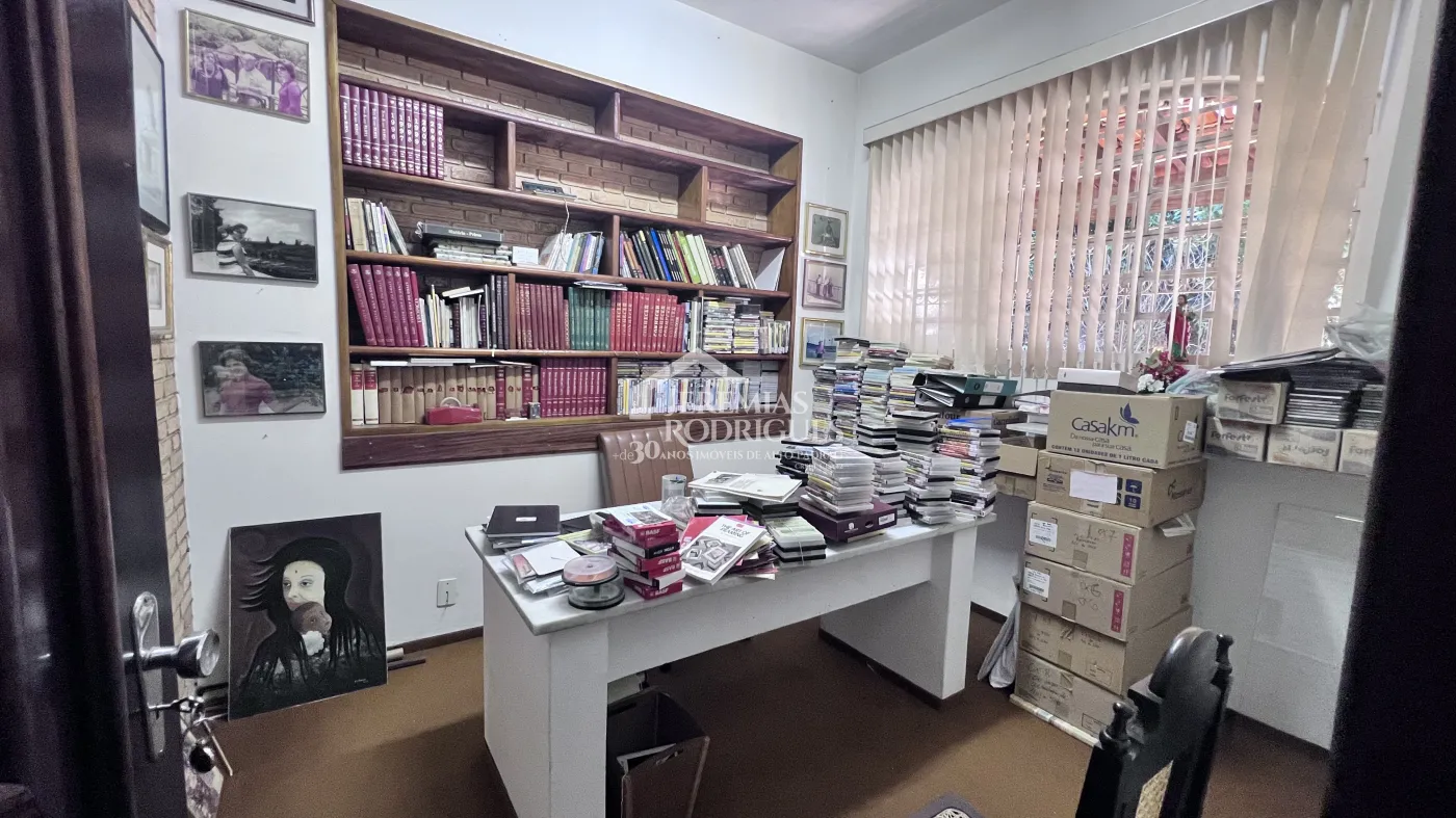 Chácara com 12 dormitórios, 900 m² - Guedes - Tremembé/SP