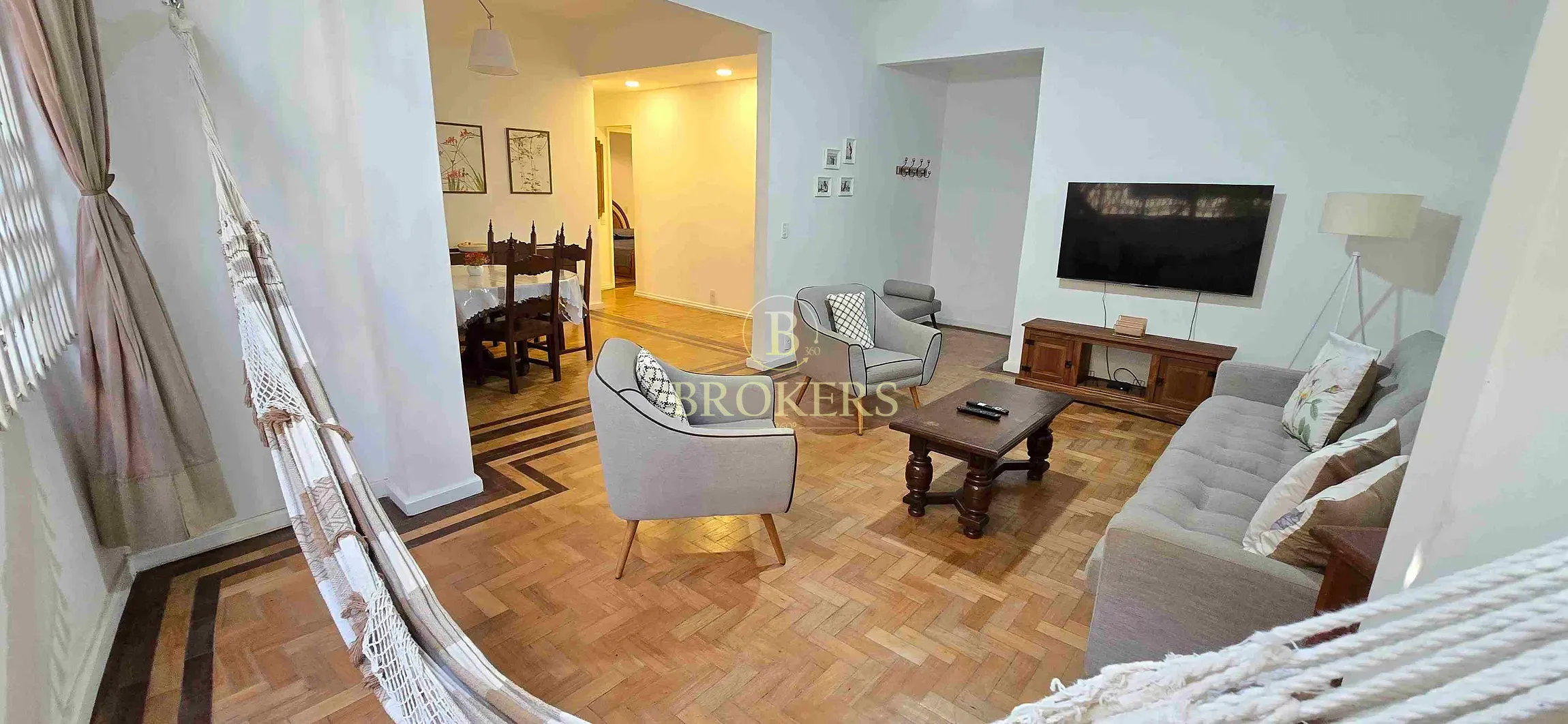 Apartamento à venda, Rua Domingos Ferreira, Copacabana, Rio de Janeiro. A uma quadra da praia, orig