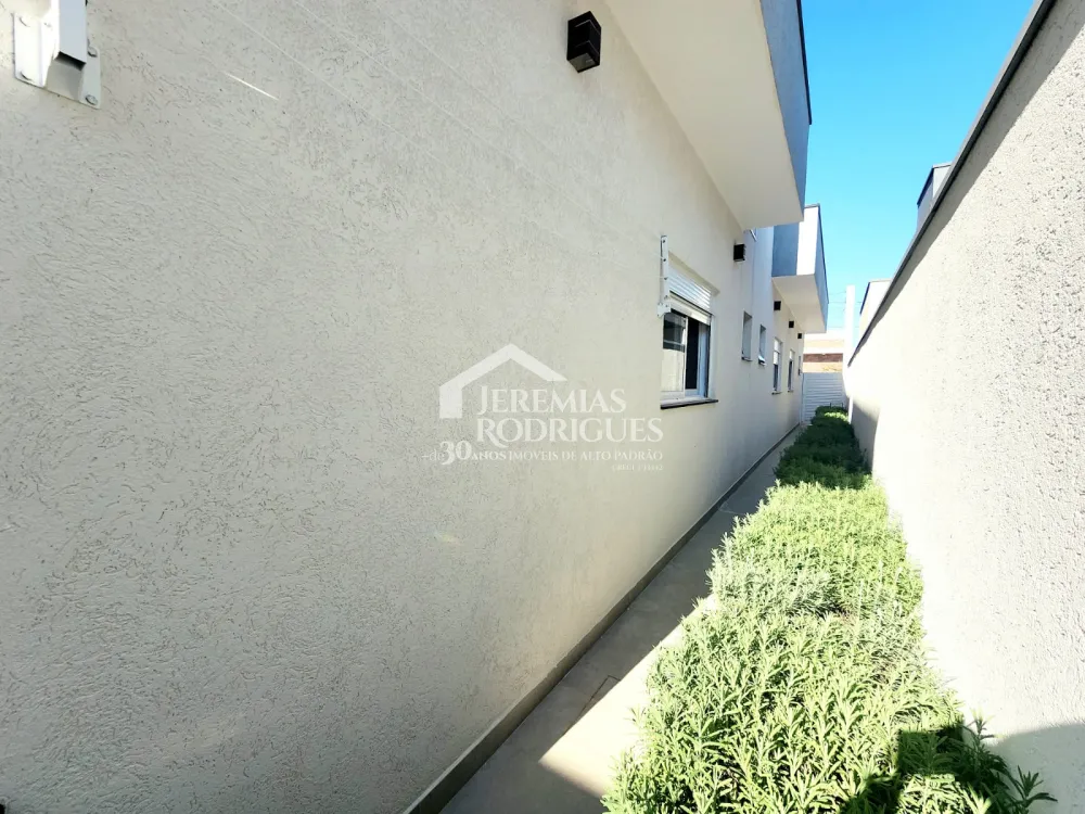 Casa com 3 quartos, 252 m² - Condomínio Ouro Ville - Taubaté/SP