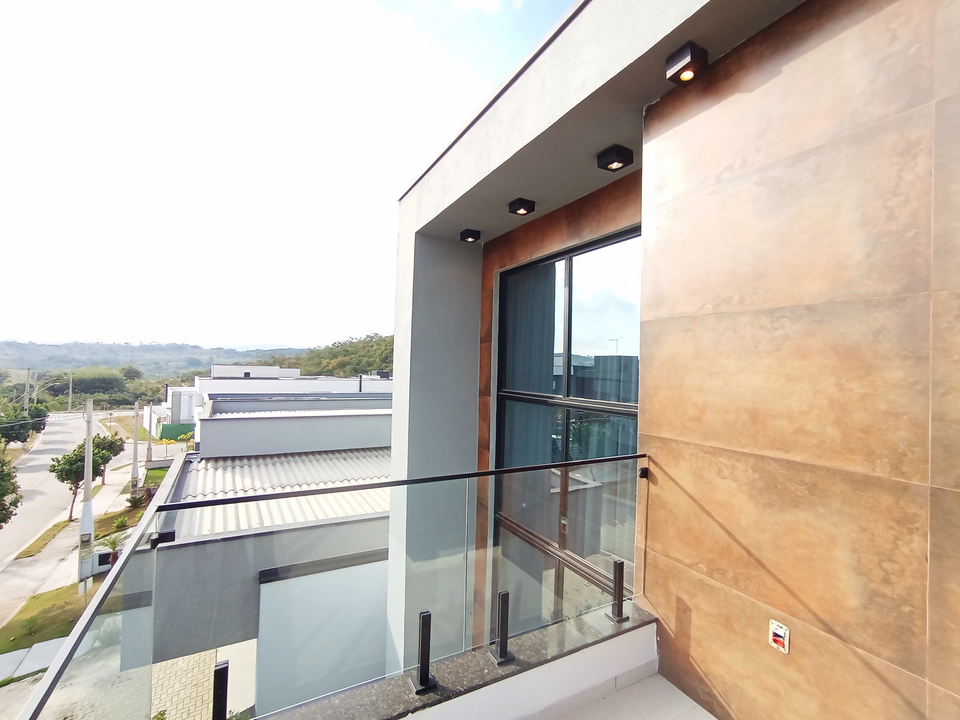 Casa à venda com 4 dormitórios no Condomínio Cyrela Landscape em Taubaté/SP.