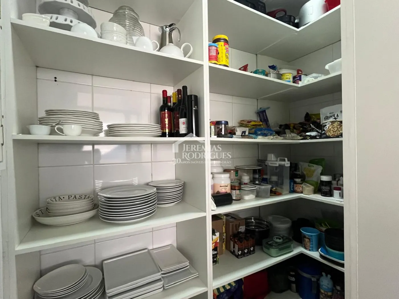 Casa com 3 dormitórios, 300 m² - Residencial Santa Helena - Caçapava/SP