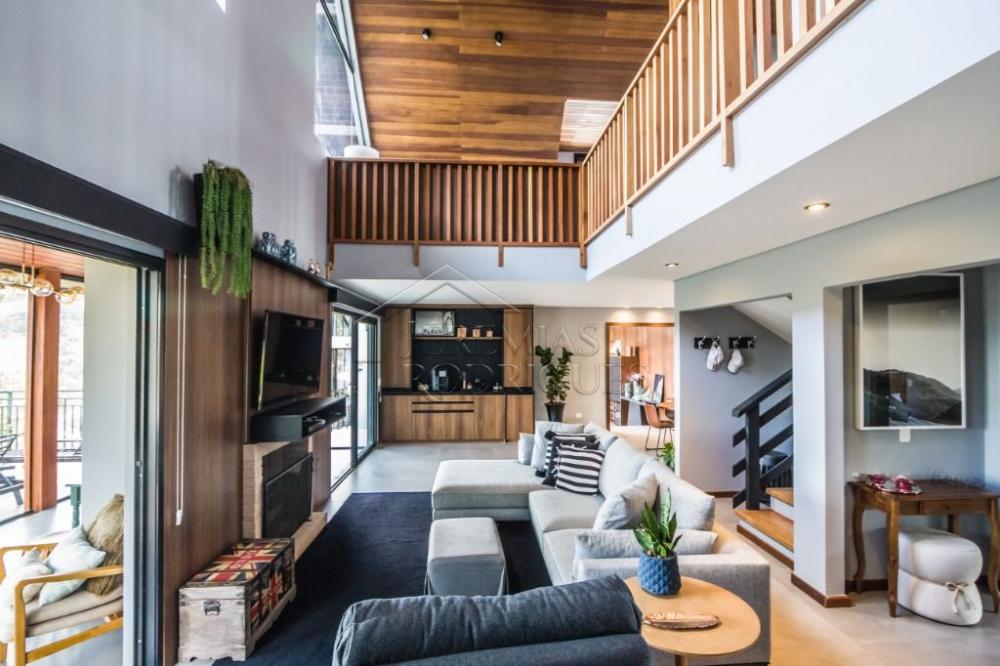 Casa à venda por R$ 7.200.000,00 - Campos do Jordão/SP