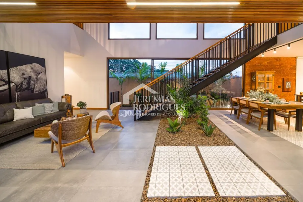 Maravilhosa casa com 5 quartos, 438 m² - Colonial Village II - Pindamonhangaba/SP