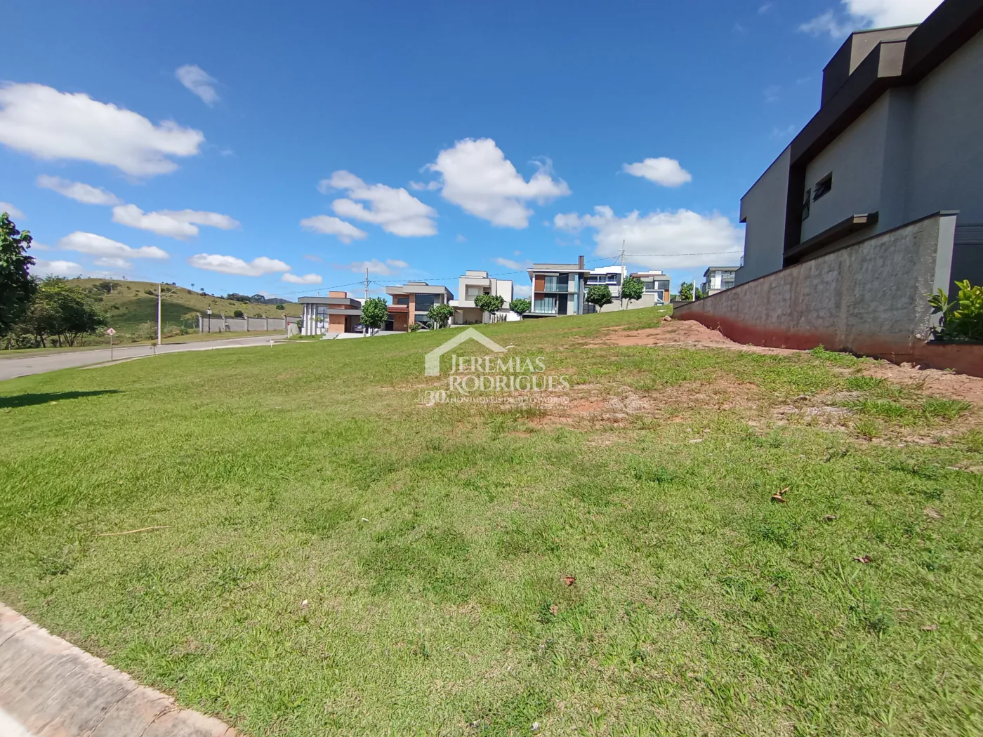 Terreno para venda com 488 m² no Condomínio Condomínio Cyrella Landscape em Taubaté/SP
