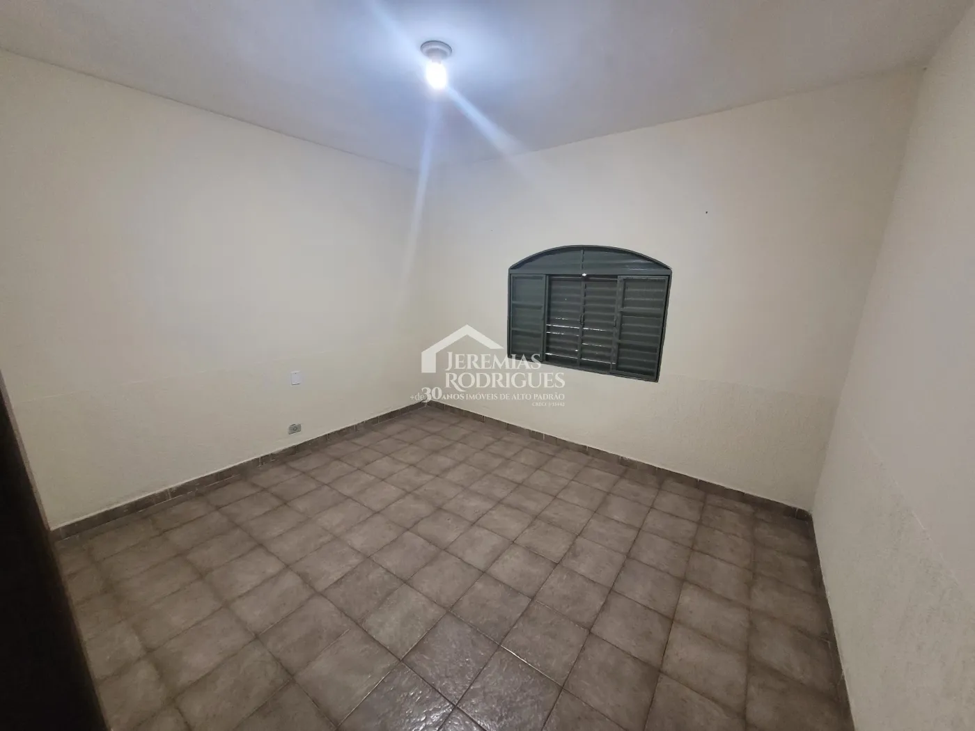 Casa para locação no Parque São Domingos em Pindamonhangaba/SP. — foto 9