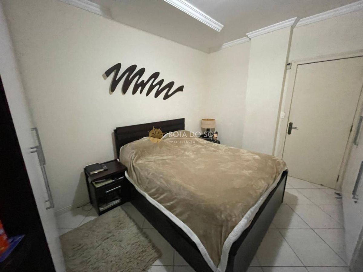 Cistal Mar Apartamento 3 Quartos e Terraço Privativo na Meia Praia