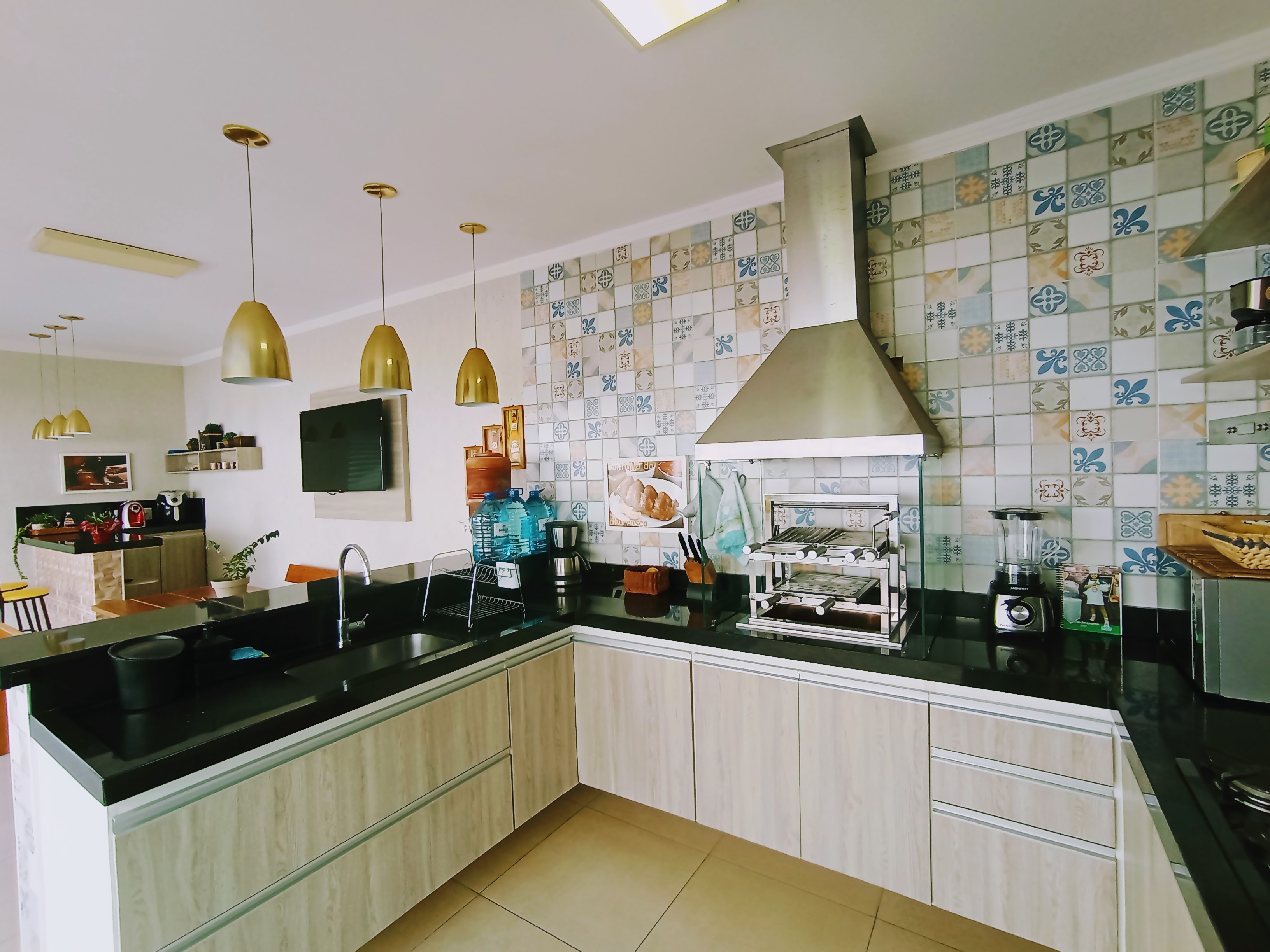 Casa à venda com 2 dormitórios no Condomínio Verdes Vales em Taubaté/SP.