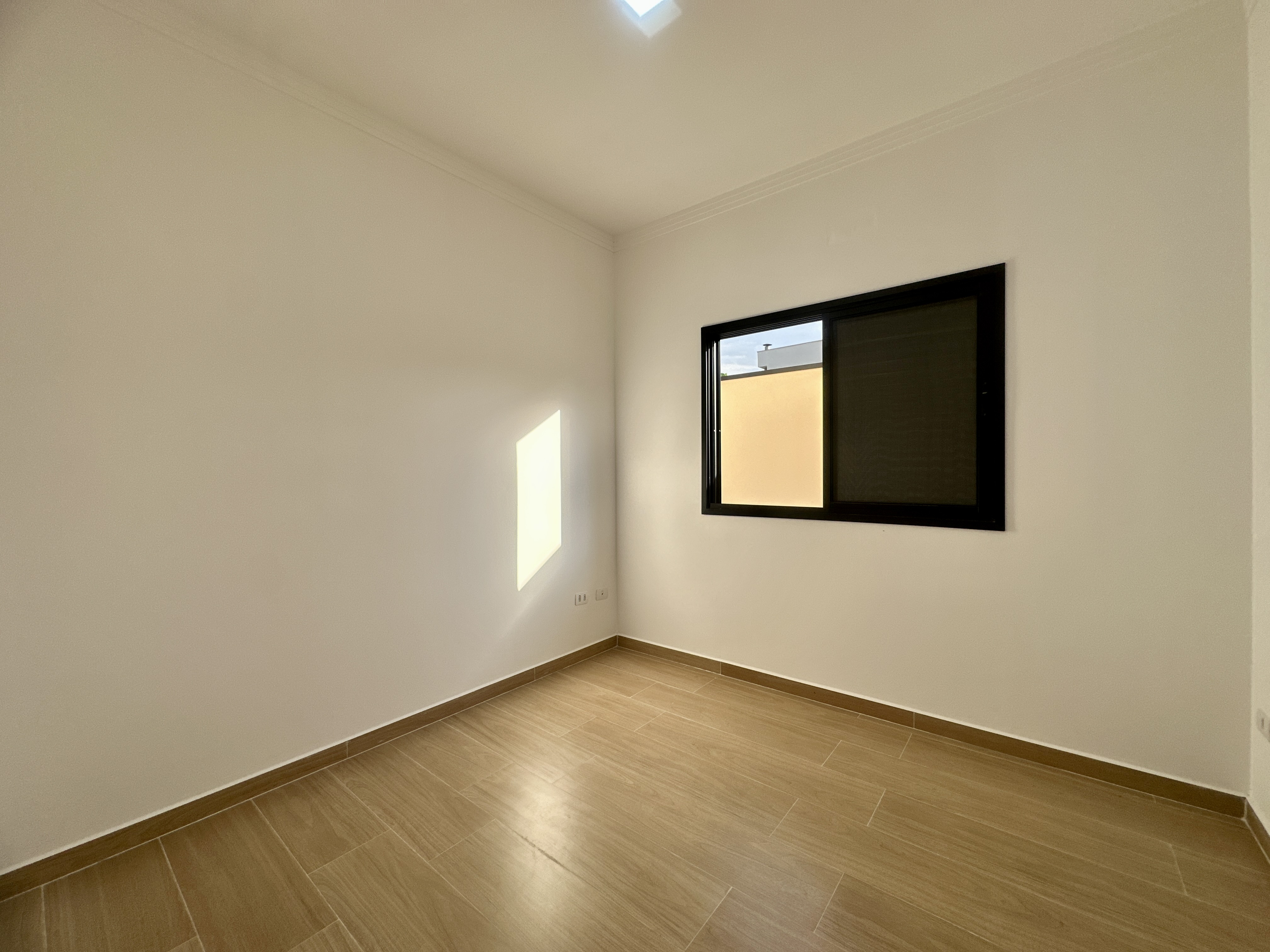 Casa à venda com 3 dormitórios no Condomínio Residencial Tecoara em Taubaté/SP