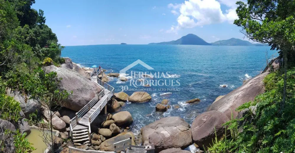 Casa com 5 suítes, 450 m² - Condomínio Ponta das Toninhas - Ubatuba/SP