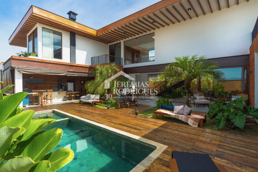 Maravilhosa casa com 5 quartos, 438 m² - Colonial Village II - Pindamonhangaba/SP