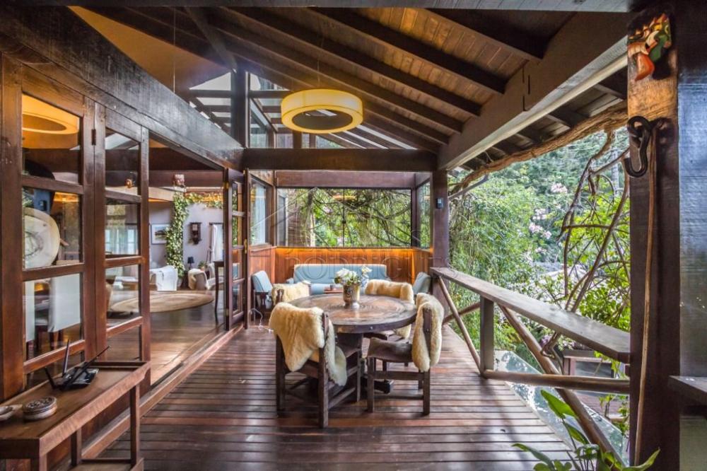 Casa com 3 quartos, 630 m², à venda por R$ 6.500.000- Condomínio Pedra de Fogo - Campos do Jordão/SP