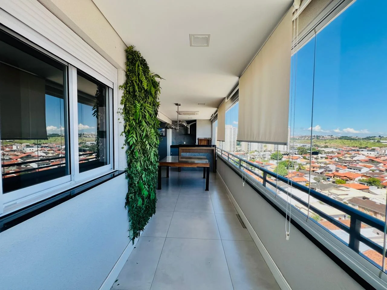 Apartamento para venda e locação no Edifício Grand Terrace em Taubaté/SP. 