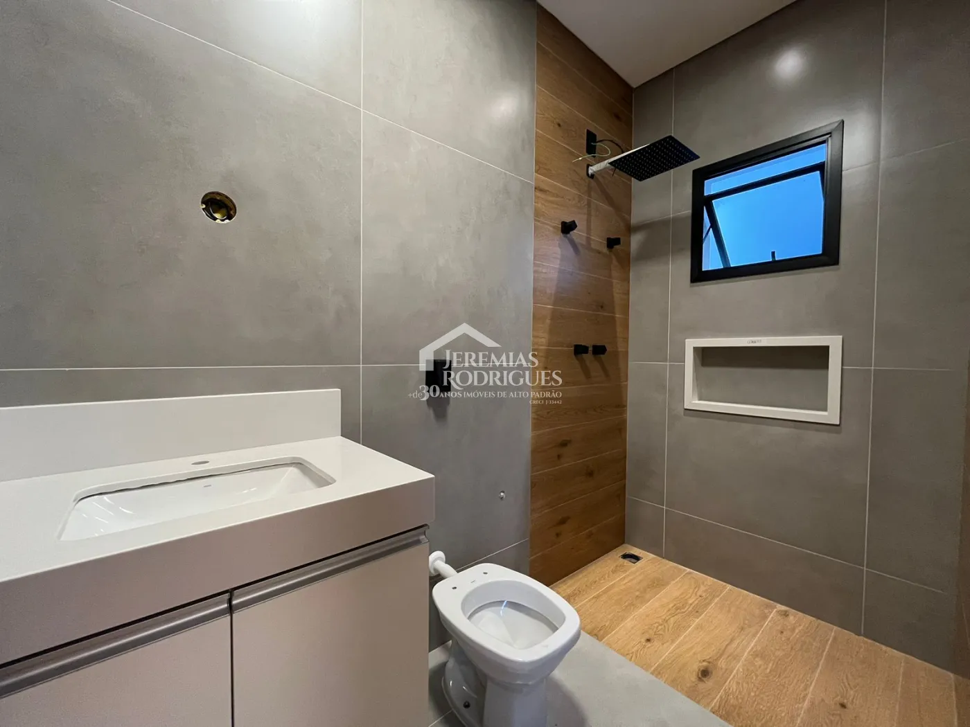 Casa à venda com 3 suítes no Condomínio Cyrela Landscape em Taubaté/SP.