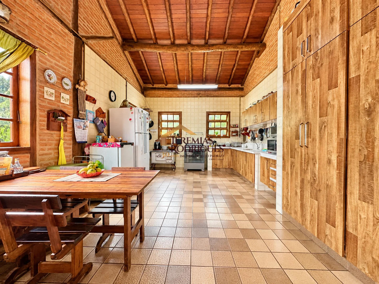 Casa à venda no Condomínio Chácaras Cataguá em Taubaté/SP. - foto 25