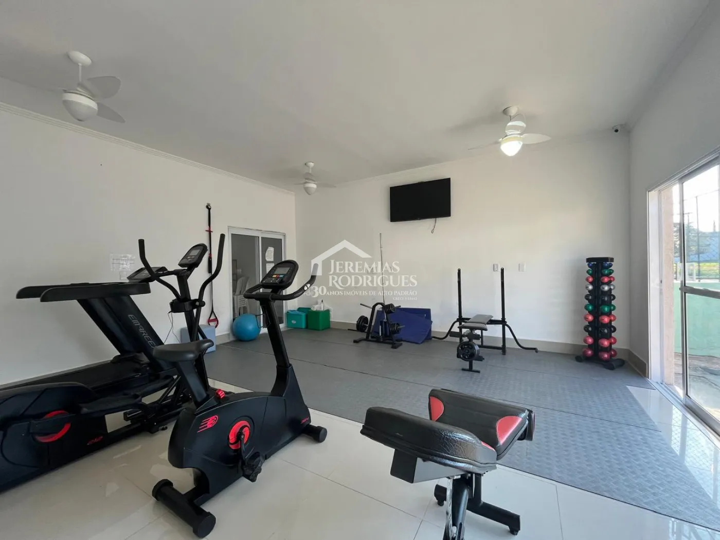 Casa com 3 dormitórios, 300 m² - Residencial Santa Helena - Caçapava/SP