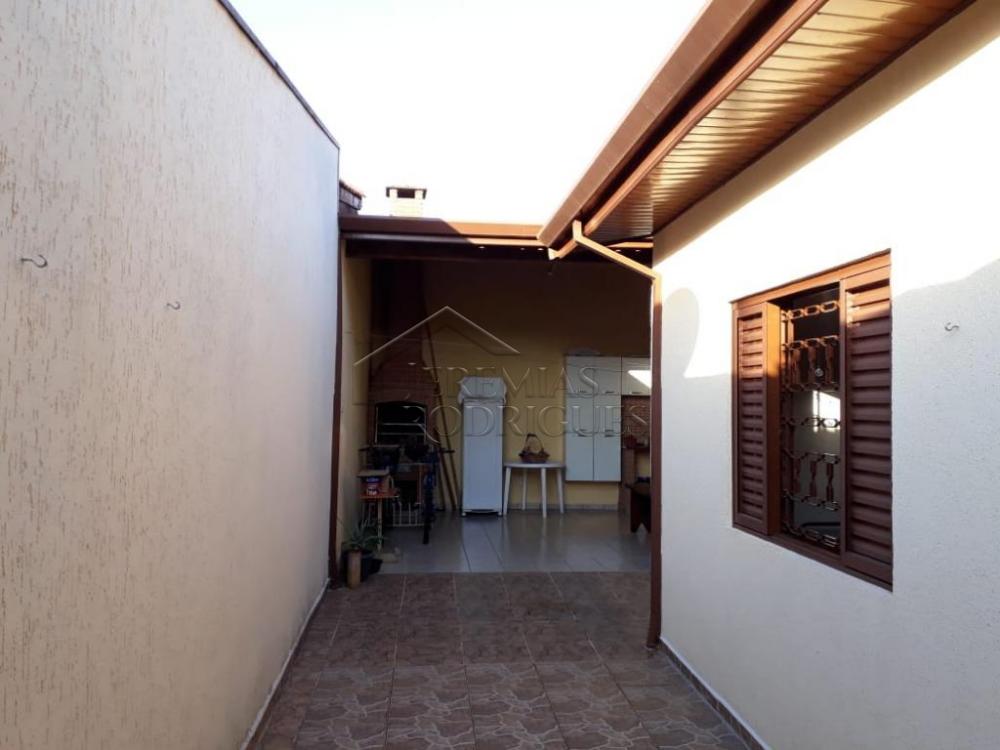 Casa à venda por R$ 680.000,00 - Pindamonhangaba/SP
