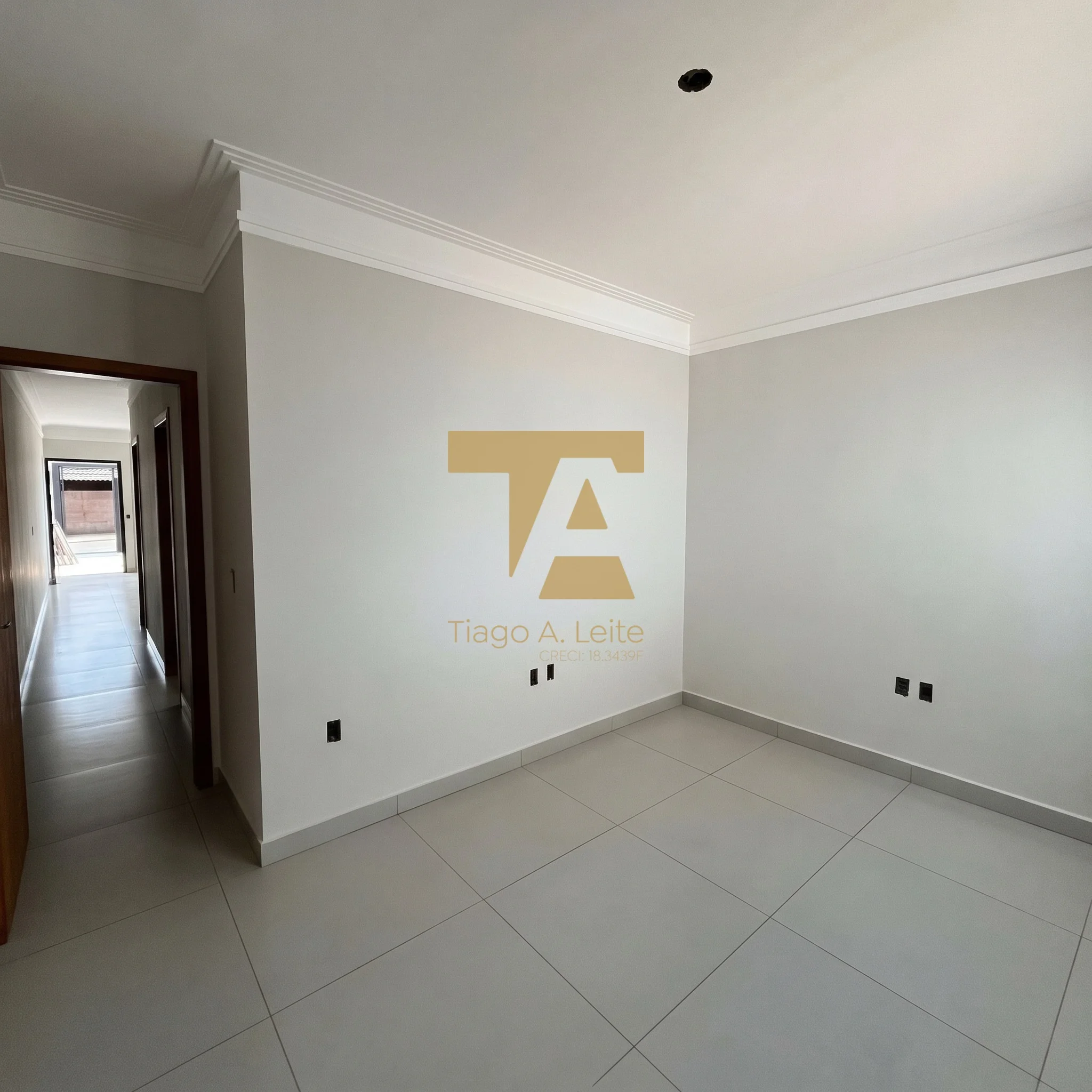Casa Térrea à Venda no Residencial Cidade Jardim em Pindamonhangaba – 2 Quartos (1 Suíte) e Jardim - foto 9