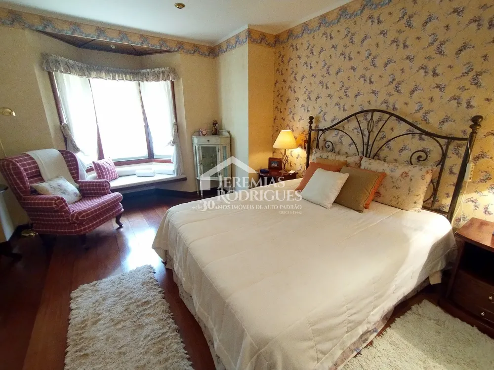 Casa com 4 dormitórios, 380 m² - Condomínio Jardim Véu da Noiva - Campos do Jordão/SP