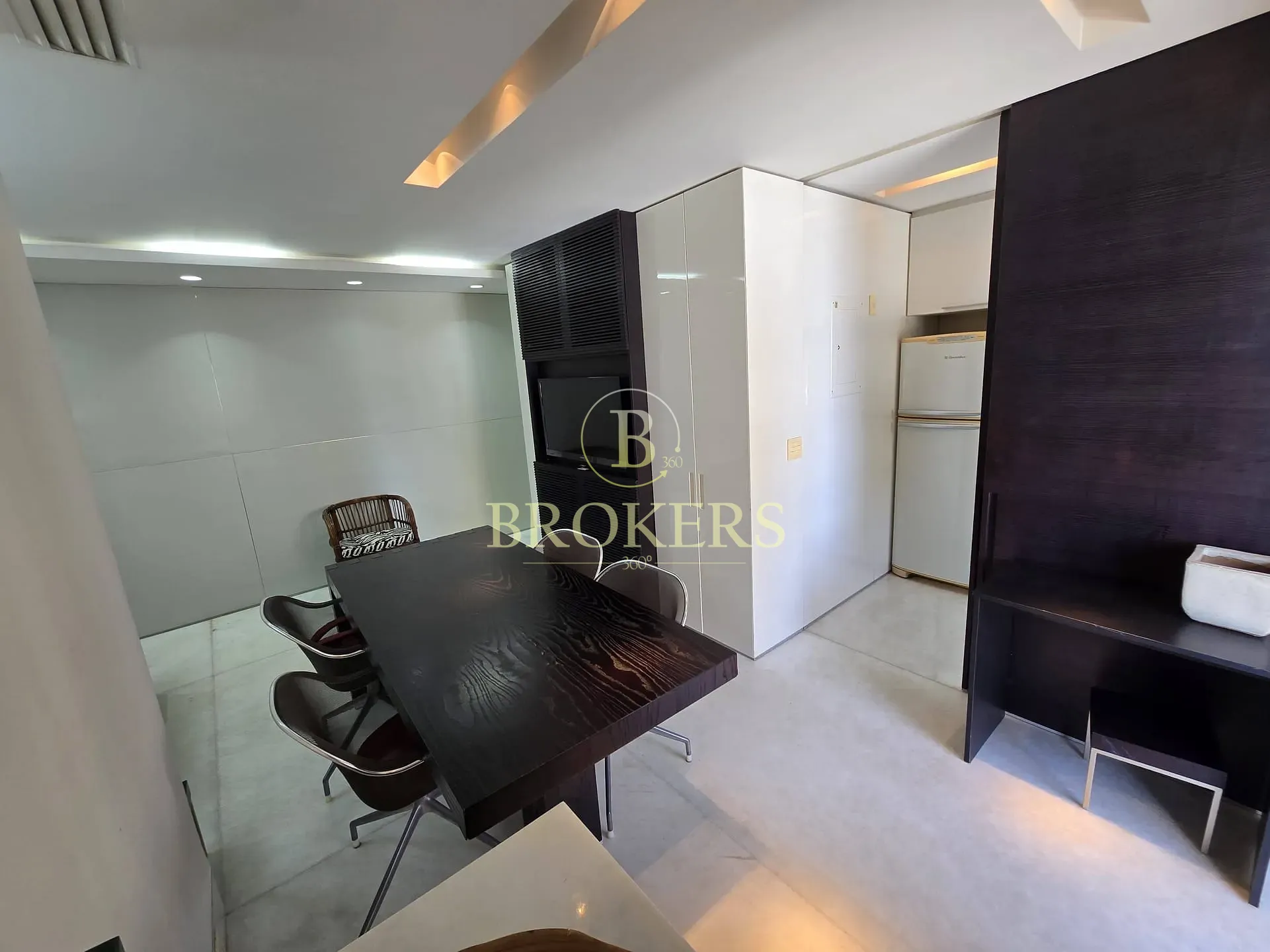 Apartamento vista mar para locação, Ipanema, Varanda, 2 quartos / 1 suíte - 2 vagas - 90m²