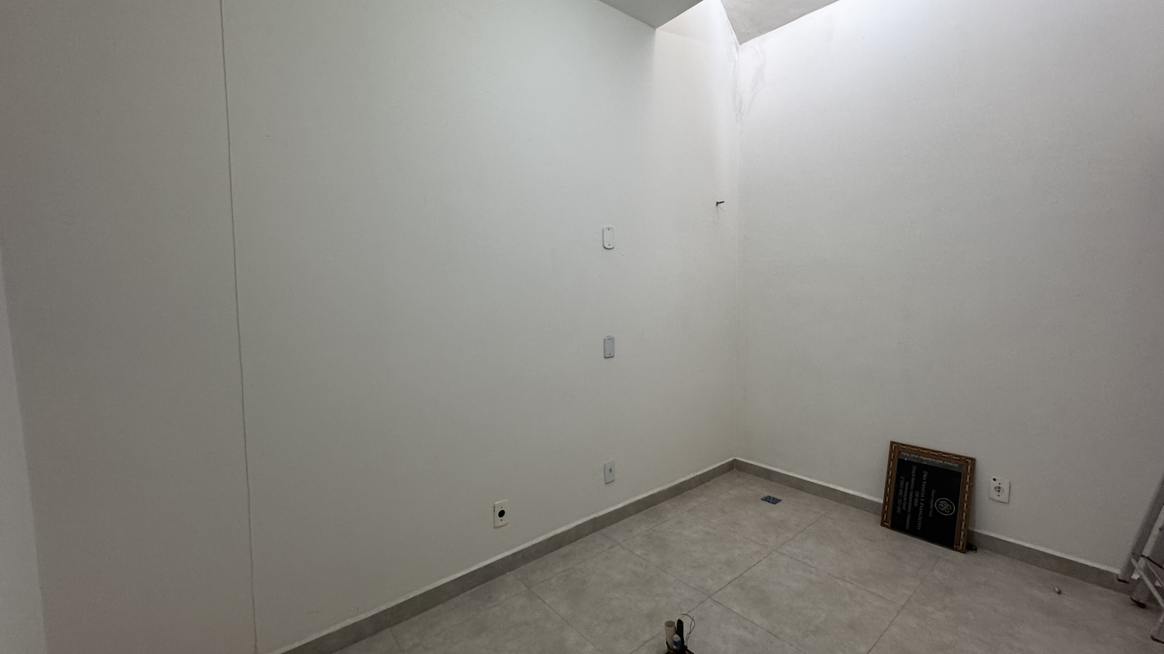 Ponto comercial para venda e locação no Centro em Pindamonhangaba/SP. 