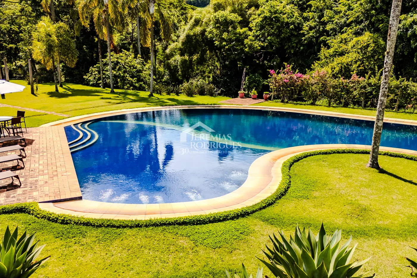 Casa à venda por R$ 6.200.000,00 - Cunha/SP