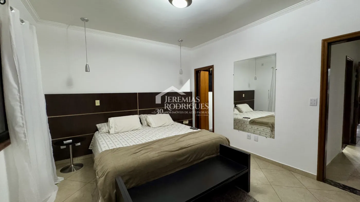 Casa para venda com 3 dormitórios no Condomínio Real Ville em Pindamonhangaba/SP