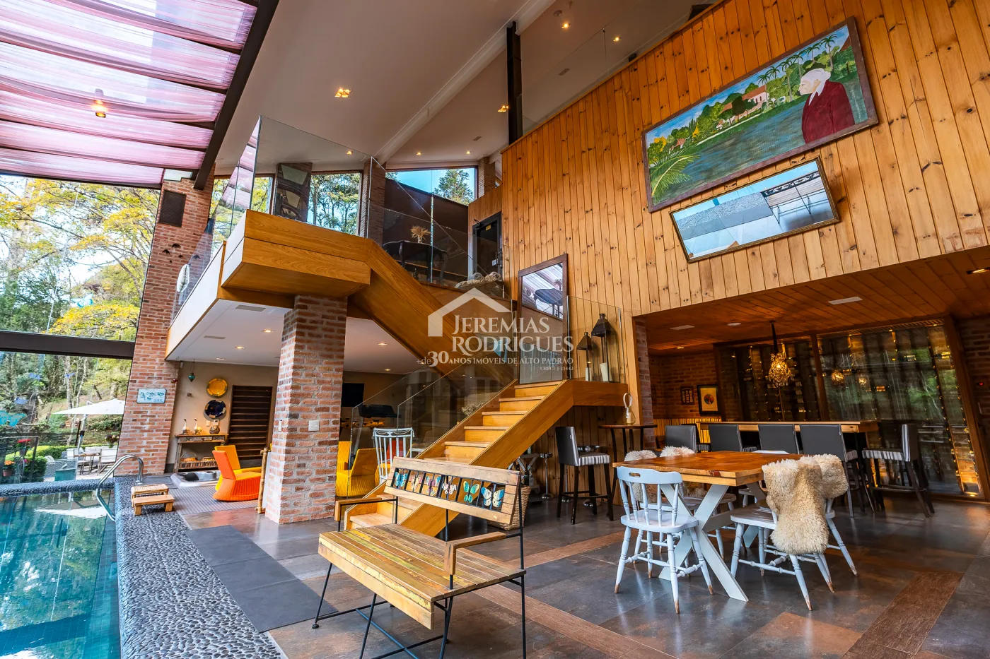 Casa com 7 suítes, 770 m² - Pedra do Fogo - Campos do Jordão/SP.