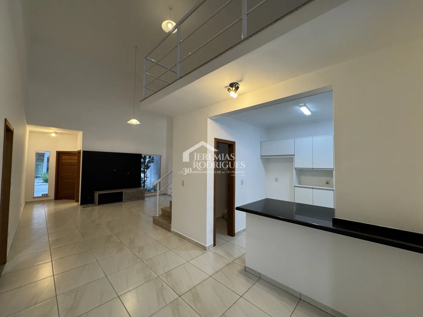 Casa para venda com 3 dormitórios no Condomínio Campos do Conde II Chamboard em Tremembé/SP