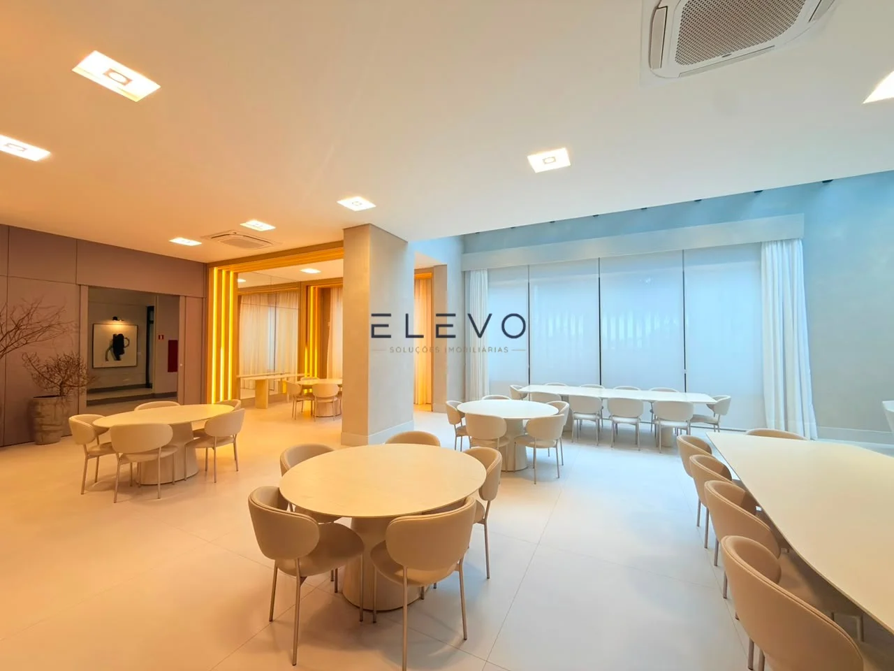 Apartamento à Venda em Maringá com 2 Quartos, Lazer Completo e Próximo à Catedral | Harmony Residence.