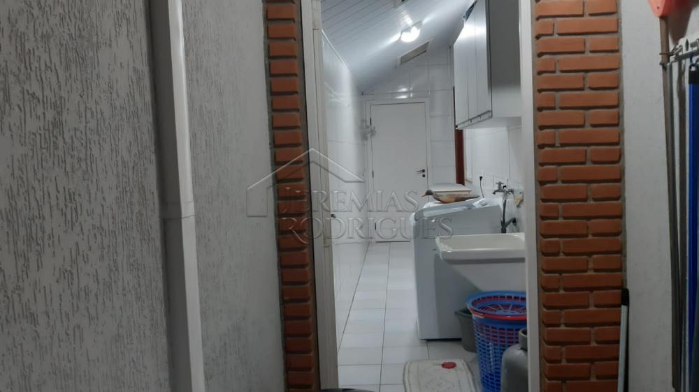 Casa com 4 quartos, 370 m², à venda por R$ 2.200.000- Taubaté Village - Taubaté/SP
