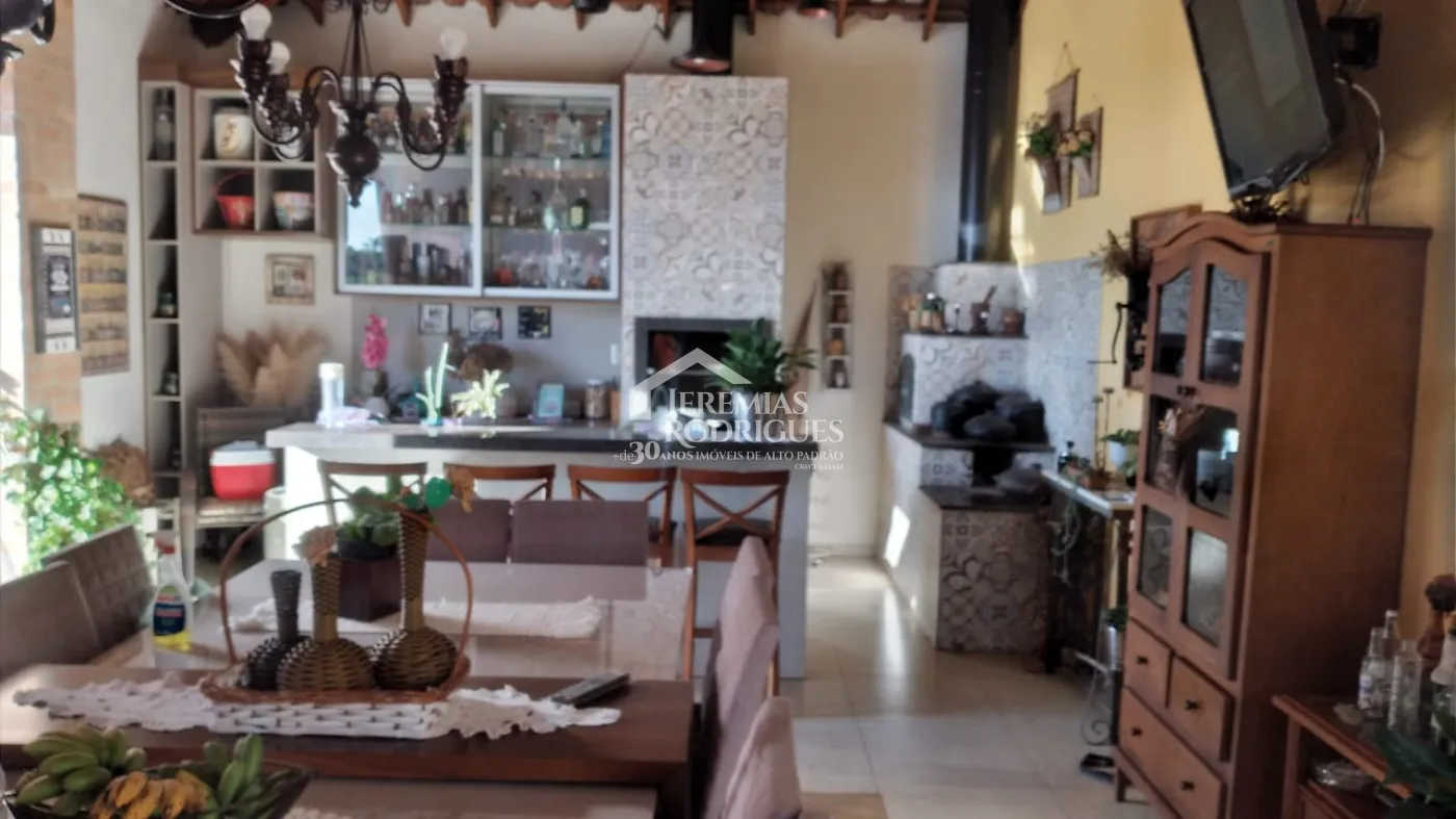 Casa com 3 dormitórios, 300 m² - Condomínio Chácara São Felix - Taubaté/SP