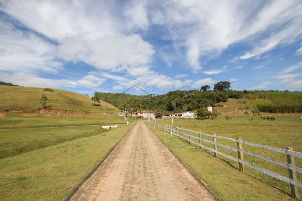 Fazenda com 4 dormitórios à venda, 968.000 m² - Lagoinha/SP