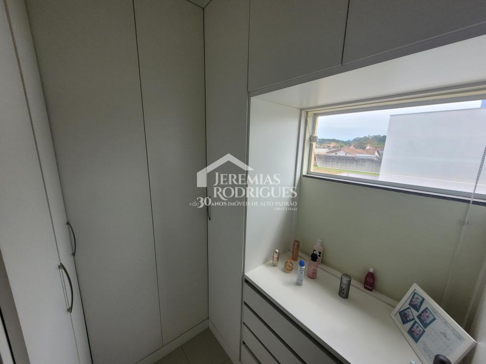 Casa com 3 dormitórios, 174 m² - Condomínio Residencial Laguna - Pindamonhangaba/SP