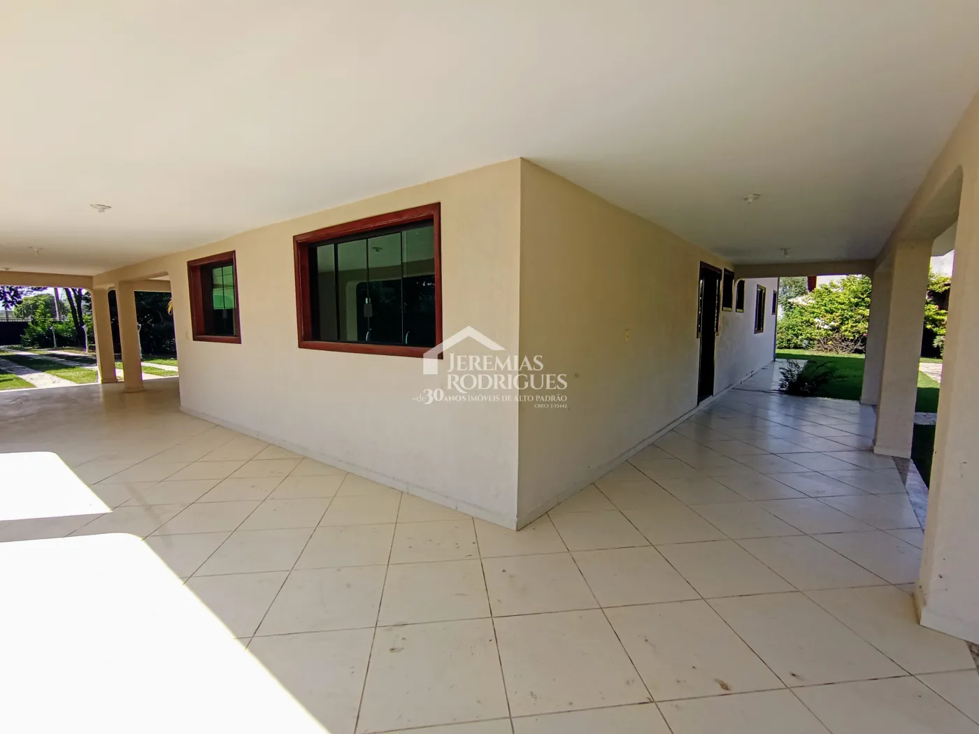 Chácara para locação com 4 dormitórios no bairro Jardim Carlota em Moreira Cesar/SP