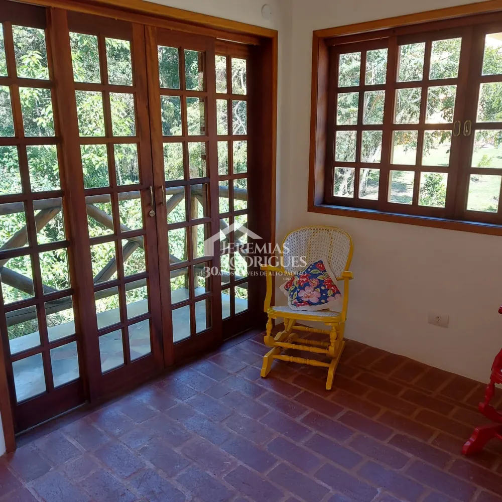 Casa com 4 quartos, 325 m² - Parque da Mantiqueira - Santo Antônio do Pinhal/SP