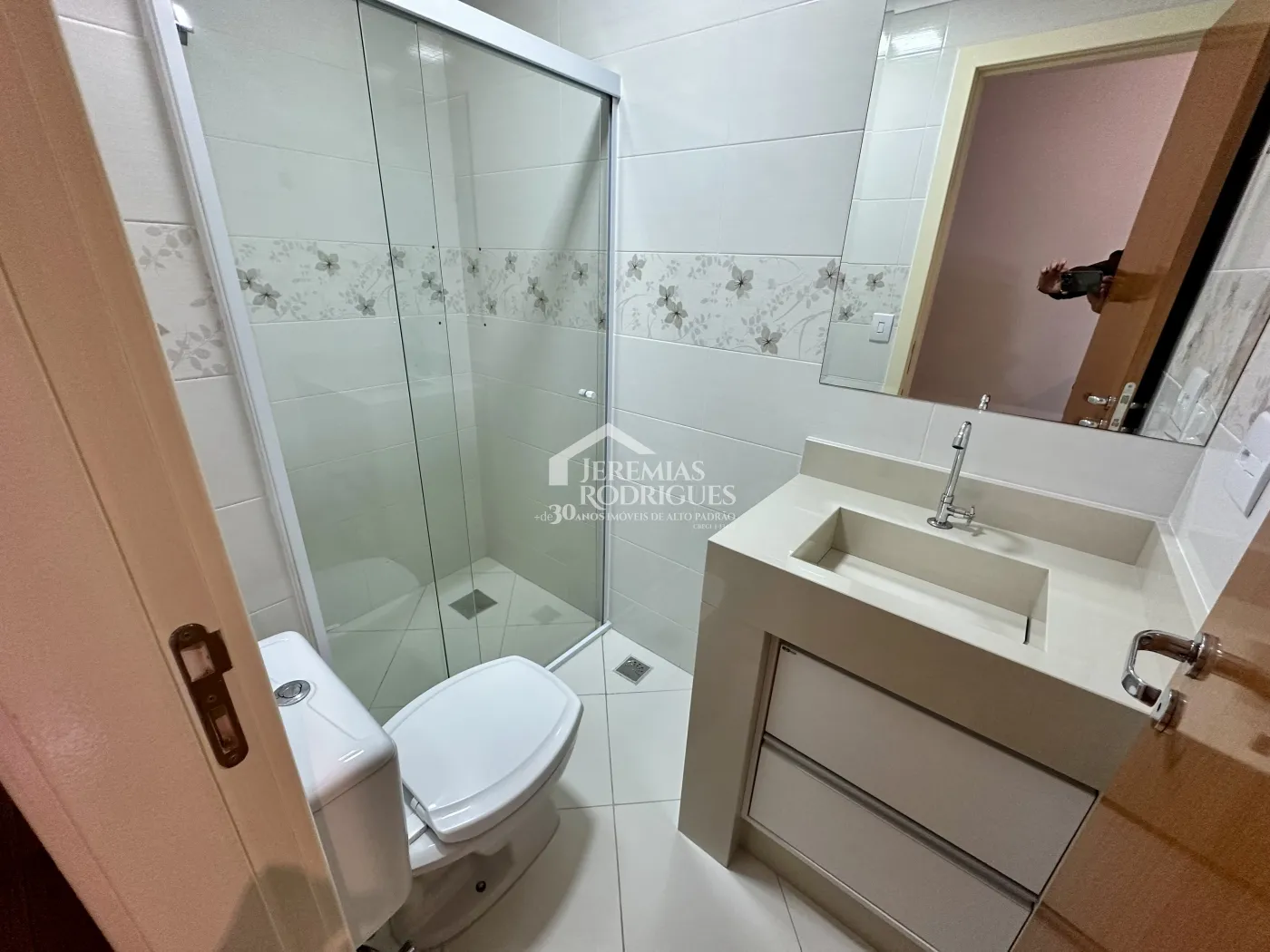 Apartamento para locação no Edifício Grand Valle Royal em Pindamonhangaba/SP. — foto 18