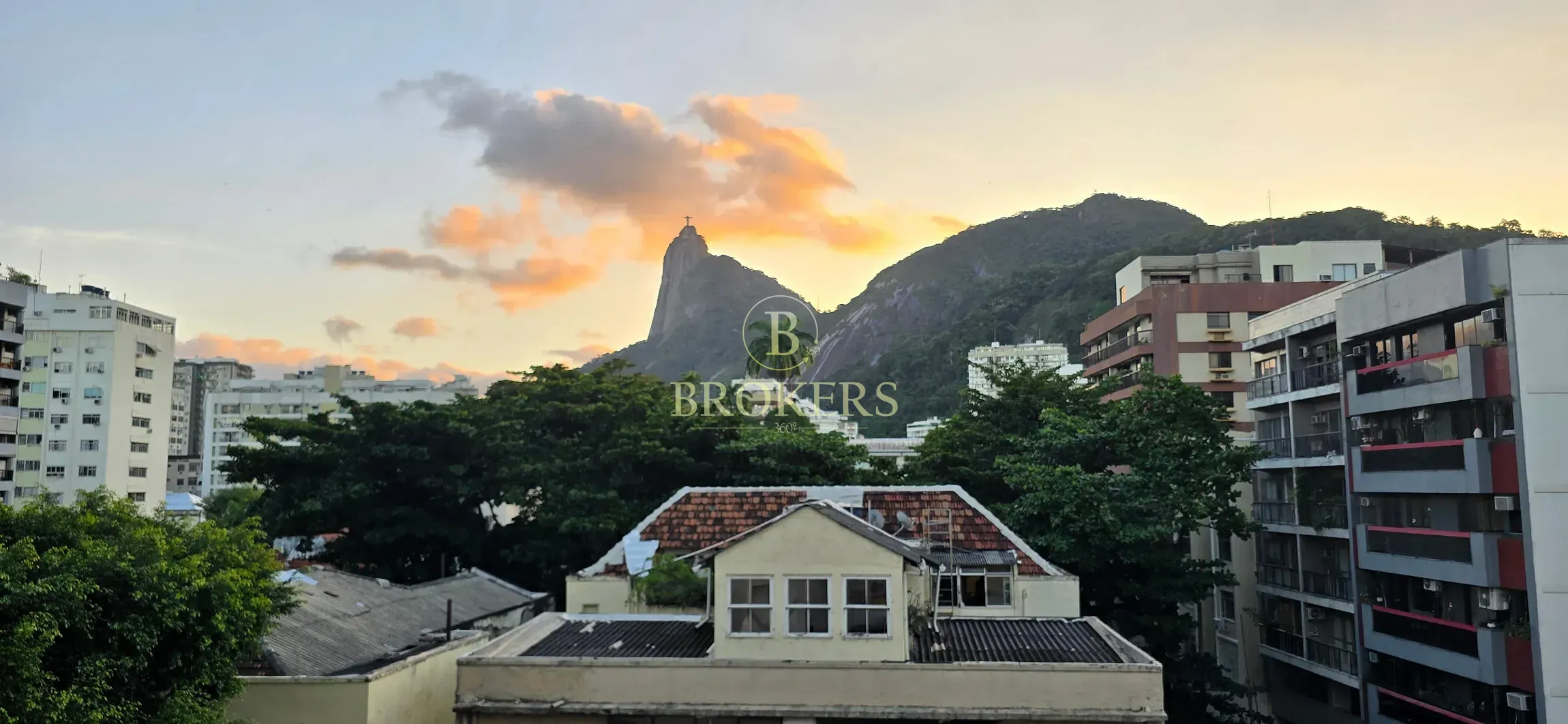 Apartamento à Venda em Botafogo! São 210m²  com vista frontal para o Cristo, salão, 3 quartos, 1 va — foto 1