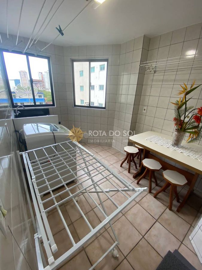 Residencial Paulo Vitor Cobertura 3 Quartos e 2 Vagas em Meia Praia Itapema SC