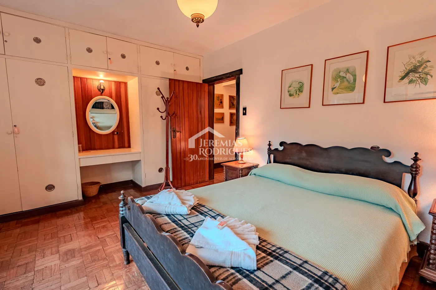 Casa com 9 dormitórios, 694 m² - Condomínio Reserva Figueiredo - Campos do Jordão/SP