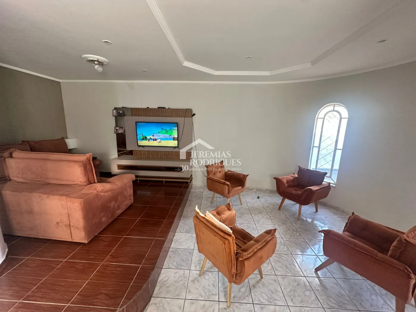 Casa para venda e locação com 3 dormitórios no bairro Jardim Residencial Doutor Lessa em Pindamonhangaba/SP