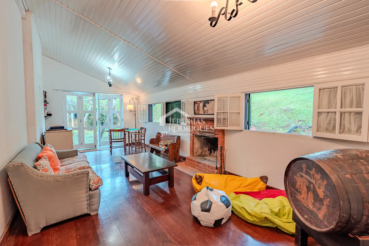 Casa com 9 dormitórios, 694 m² - Condomínio Reserva Figueiredo - Campos do Jordão/SP