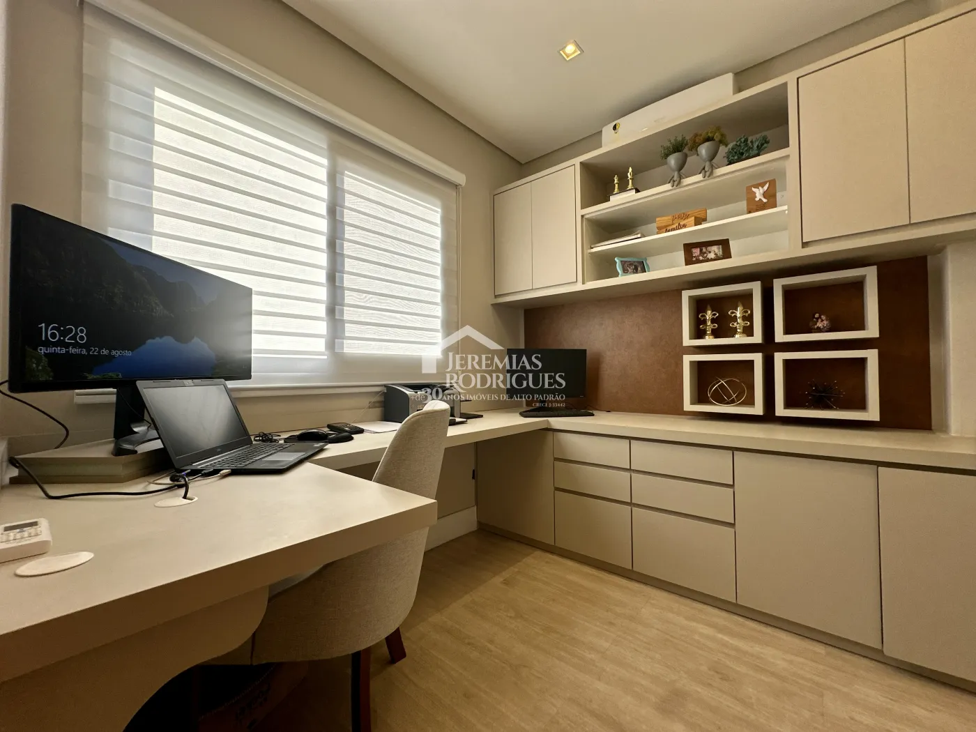 Casa com 3 suítes, 329 m² - Condomínio Ouro Ville - Taubaté/SP.