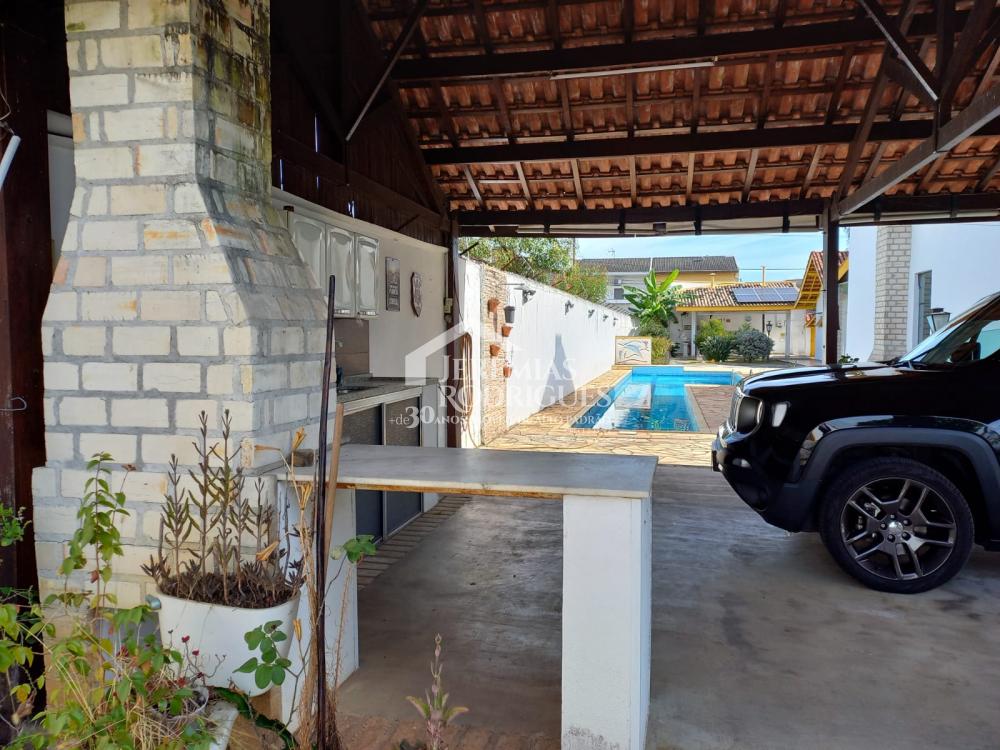 Chácara com 2 quartos, 325 m² - Condomínio Parque Esperança - Taubaté/SP