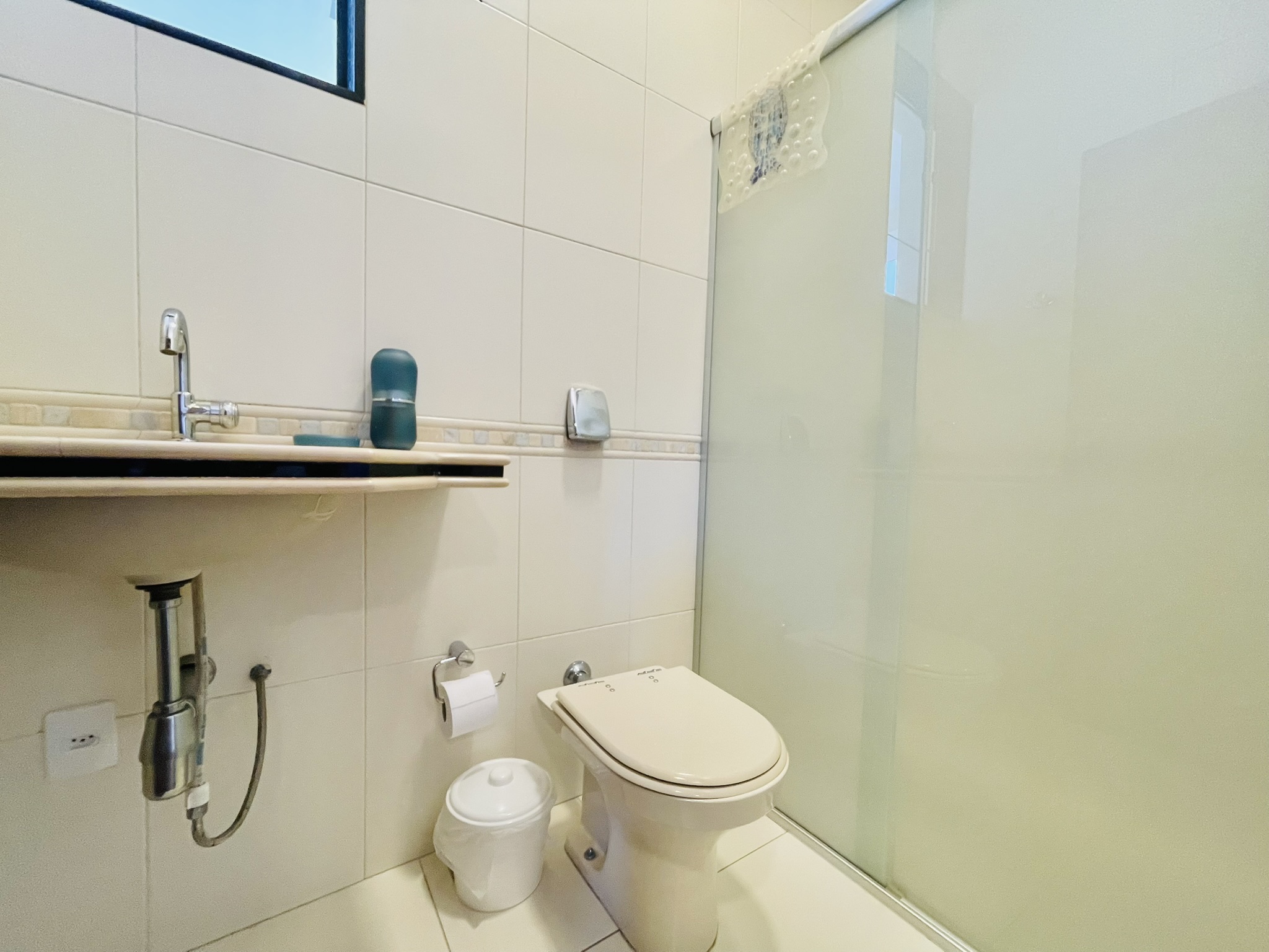 Casa para venda e locação com 4 dormitórios no Condomínio Taubaté Village em Taubaté/SP